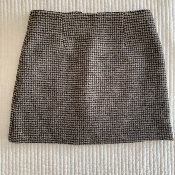 Korean street brand/ brown check A- line wool skirt/ S size - Picture 4 of 4